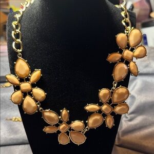 Rue21 Gold and Cream Floral Necklace